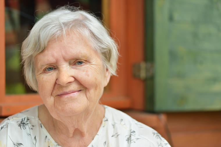 Svetlana je godinama imala problem sa kataraktom, a onda ga je navodno rešila: Svaki dan je radila jednu STVAR