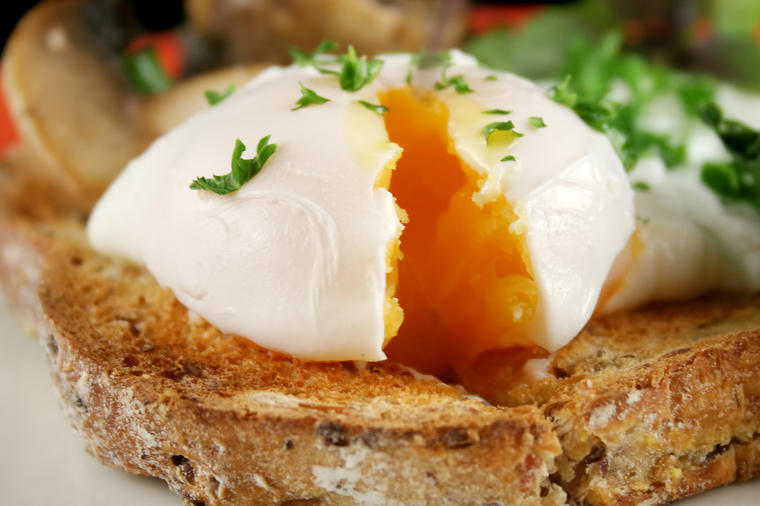 Najzdraviji načini za pripremu jaja: Kuvana zaboravite, koristite samo ovo ulje!