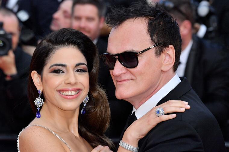 Kventin Tarantino (56) dobio prvo dete: Stigao sin! (FOTO)