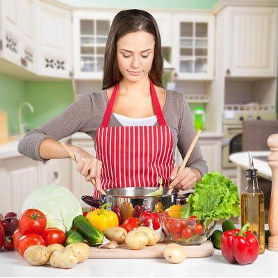 Ovih 5 grešaka u kuvanju su kobne po liniju: Niste ni svesni da dodaju kilograme!