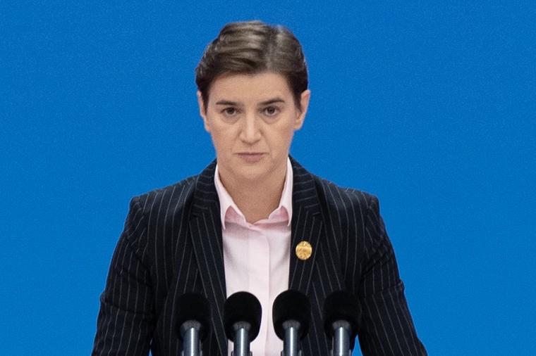 Ana Brnabić: 150.000 dinara kazna za prekršaj samoizolacije, šalteri zatvoreni