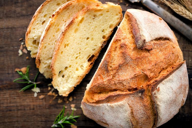 Domaći hleb bez kvasca: Recept za najmekše i najvazdušastije testo!