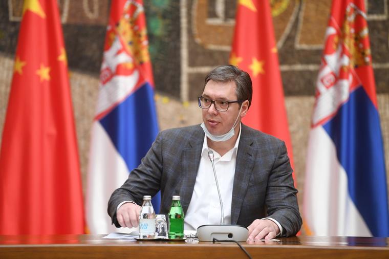 Aleksandar Vučić: Država će obezbediti minimalac za preduzetnike i radnike