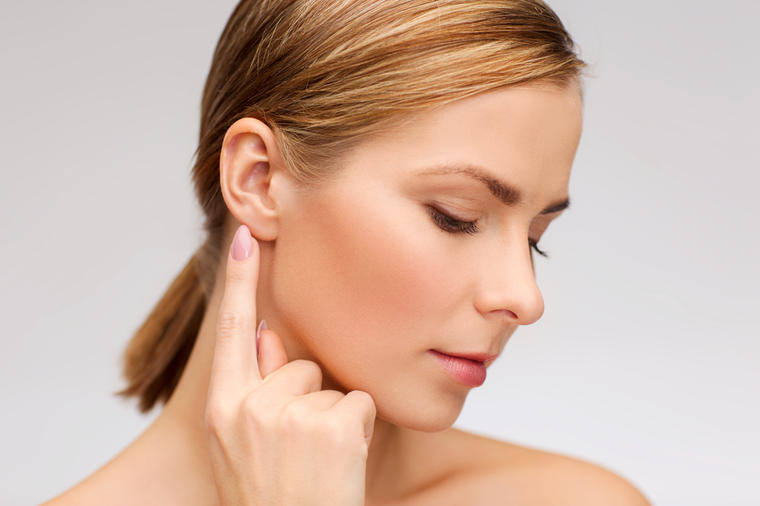 Rani znakovi oštećenja sluha: Zdravo uvo nikada ne oseća ove simptome!