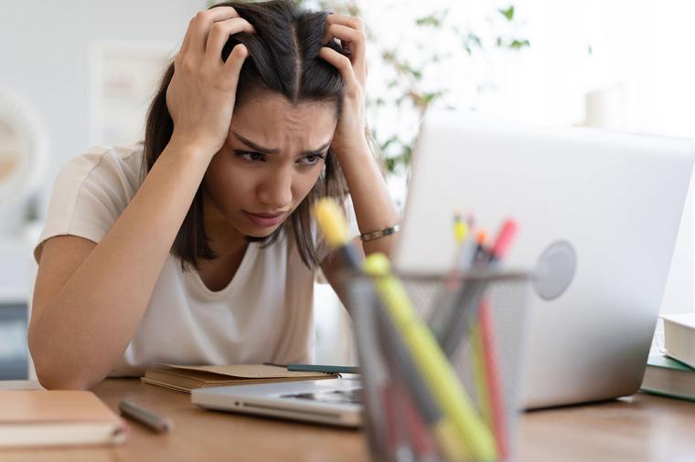 Stres i emotivna glad uništavaju psihu: Evo kako da ne poludite zbog rada od kuće!
