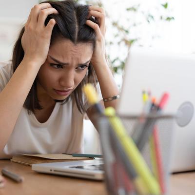 Stres i emotivna glad uništavaju psihu: Evo kako da ne poludite zbog rada od kuće!