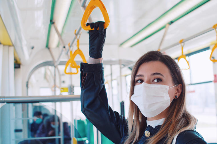 Kako da se ne zarazite korona virusom u gradskom prevozu: Poštujte ovih 10 pravila i nemate razloga da brinete!