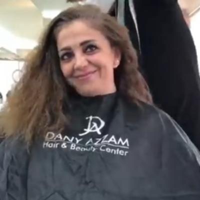 Posle karantina otišla kod frizera: Od duge oštećene kose napravio je frizuru iz snova! (VIDEO)