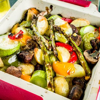 Trik za brže i ukusnije pečeno povrće u rerni: Prolećni zalogaji o kojima ste oduvek maštali!