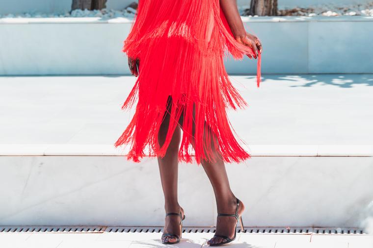 Retro kroj ponovo osvaja modnu scenu: U ovom modelu suknje svaka žena izgleda kao milion dolara! (FOTO)