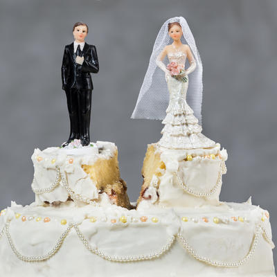 Novi hit u svetu: Torte za proslavu - razvoda! (FOTO)