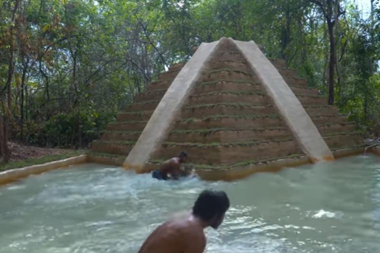 Koristeći štap i blato napravili kuću i bazen u sred džungle: Ovi ljudi su neverovatni! (VIDEO)