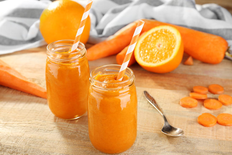 Smuti sa pomorandžom i šargarepom: Vitaminska bomba koja donosi zdravlje i energiju! (RECEPT)