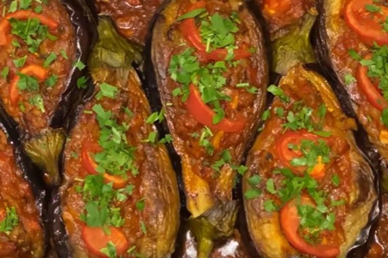 RUČAK ZA DANAS: Onesvešćeni imam je savršeno, kremasto i izdašno tursko jelo od patlidžana
