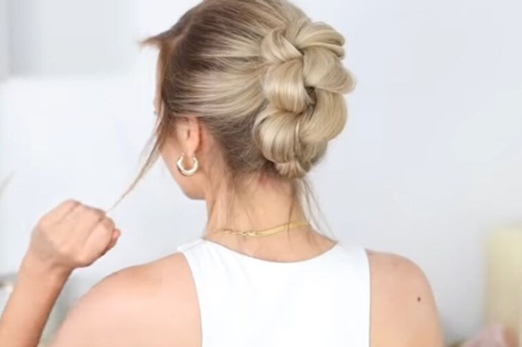 Čvor punđa gotova za tri minuta: Elegantna i šik letnja frizura za svaku ženu! (VIDEO)
