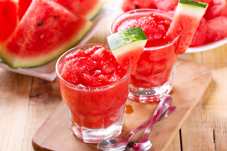 Osvežavajuća granita od lubenice je najlepša letnja poslastica: Potrebni su vam samo voće i šećer!