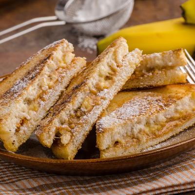 Savršen proteinski doručak: Slatki tost sa rikota sirom i bananom je idealan početak dana (RECEPT)