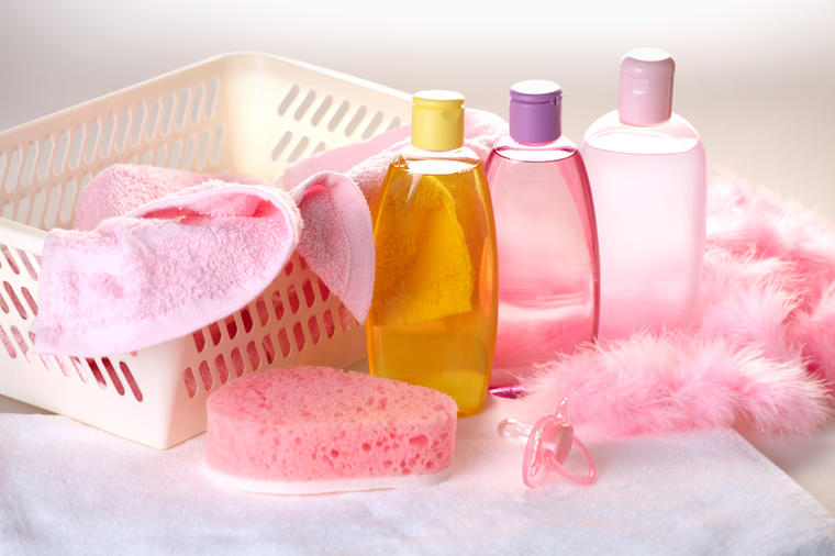 11 neverovatnih stvari koje možete uraditi sa bejbi šamponom: Nećete verovati od kolike koristi može biti u domaćinstvu!