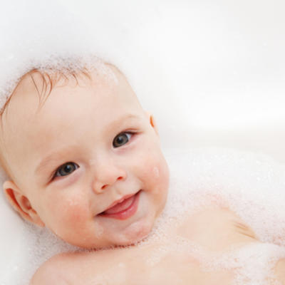 Bebi šampon možete da koristite na 100 načina: Sređuje sinuse, čisti garderobu i nakit!