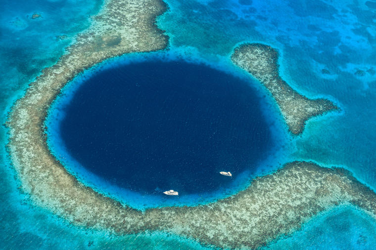 Velika plava rupa, najveća misterija okeana: Šta se krije na dnu ove čudesne lepote?