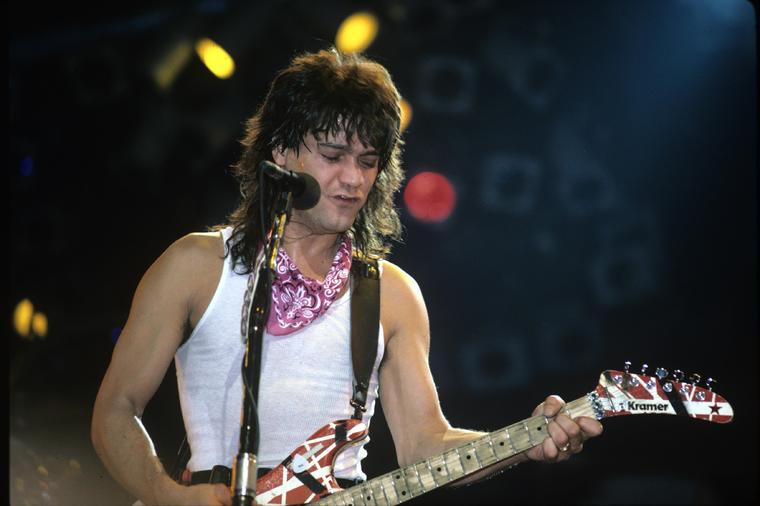 Preminuo legendarni gitarista Edi Van Halen u 65. godini od raka!