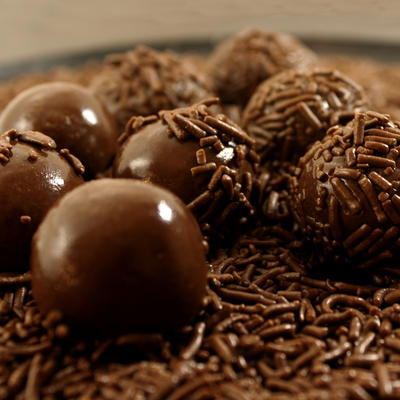 Kako se prave domaće čokoladne mrvice: Toliko jednostavno, ukus je 10 puta lepši od kupovnih! (RECEPT)
