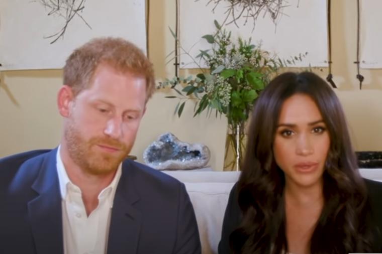 Kraljevski par se javio iz svog doma u Americi: Zavirite u raskoš, ovaj detalj nikom nije promakao! (VIDEO)