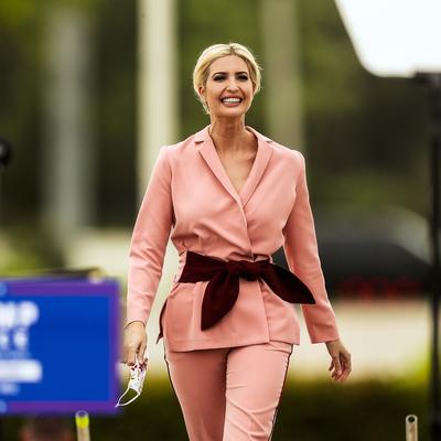 Najbolje obučena političarka ikada: Ivanka Tramp je boginja poslovne elegancije! (FOTO)