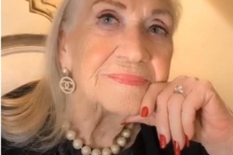 Baka (94) ispričala kako se osvetila mužu za prevaru: Ovo je pravi hit! (VIDEO)