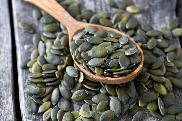 Moćno seme zdravlja: Smanjuje holesterol, štiti od dijabetesa i ublažava simptome menopauze!