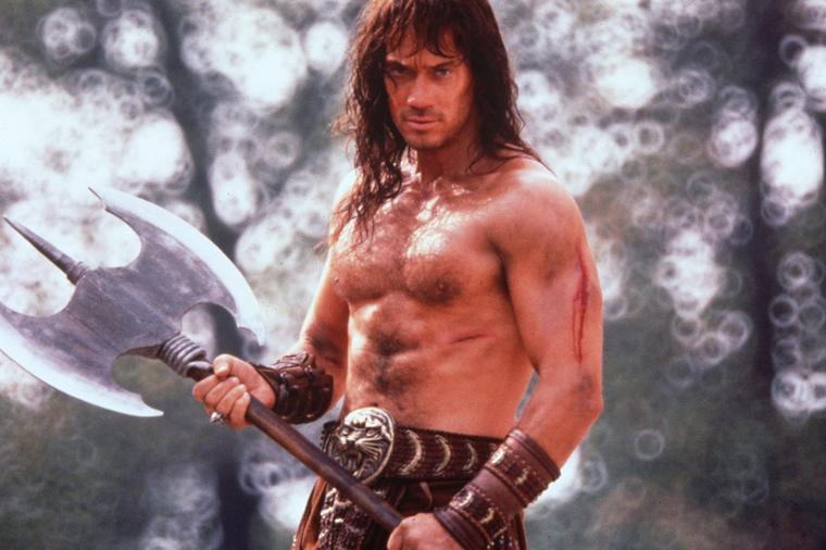 Slamao je ženska srca u ulozi Herkula, a danas je neprepoznatljiv: Zašto ceo Holivud mrzi ovog glumca? (FOTO)