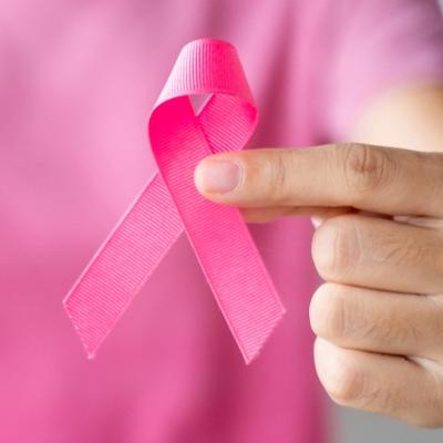 Svaka žena zaslužuje jednake šanse za borbu: Zašto 2/3 žena u Srbiji i dalje čeka inovativnu terapiju za rak dojke?