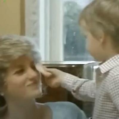 Isplivao emotivan snimak iz 80-ih princeze Dajane i trogodišnjeg Vilijama: Ljubav majke nema granice! (VIDEO)