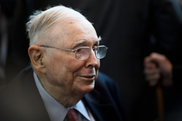 96-godišnji milijarder otkriva tajnu dugog i srećnog života: Ovo je najmudrije što možete za sebe da uradite!
