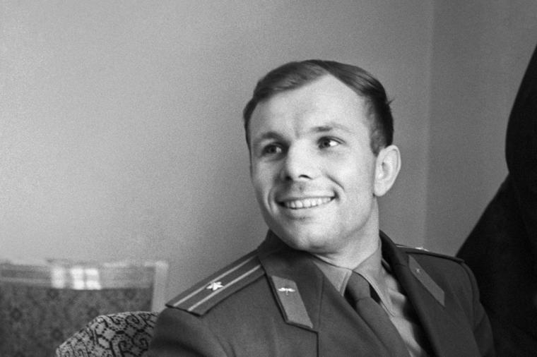 TAJNE O MISTERIOZNOJ POGIBIJI JURIJA GAGARINA: Prvi kosmonaut imao je samo 34 a smrt je PREDOSETIO NA NEVEROVATAN NAČIN