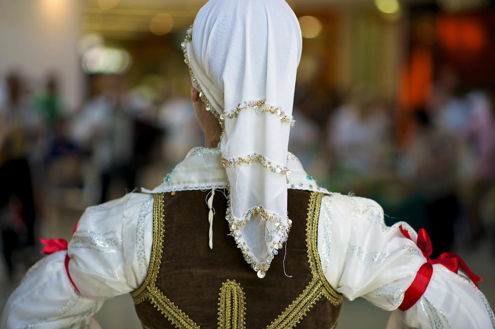 Српска народна носија