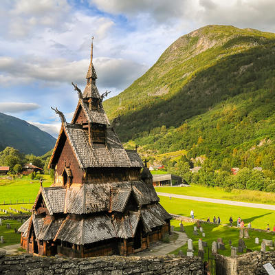 Drvena crkva, srednjevekovni dragulj Norveške: Preživela i kugu i ratove!