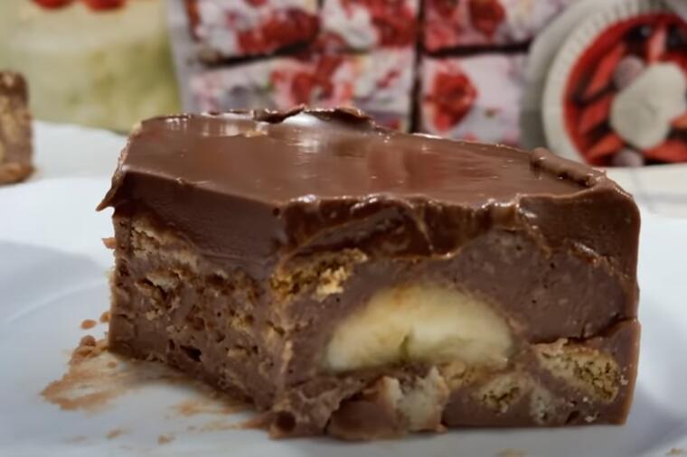 ČOKOLADNI KOLAČ SA BANANAMA I KEKSOM: Savršeni desert bez pečenja, treba vam samo jedna posuda! (RECEPT, VIDEO)