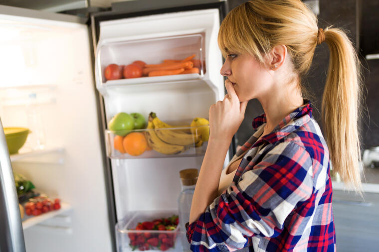 KAKO SE ČUVA LUK, A KAKO JAJA: Stručnjaci otkrili jedini PRAVI NAČIN čuvanja hrane u frižideru! (FOTO)
