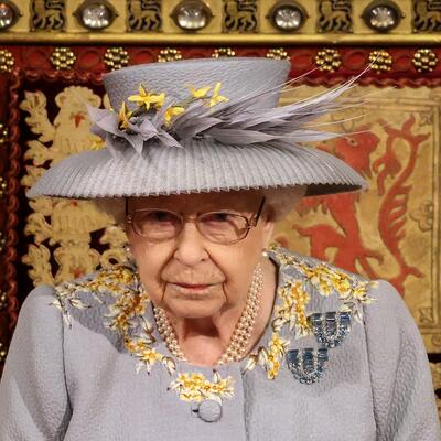 DOKTORI JOJ ZABRANILI OMILJENU AKTIVNOST: Kraljica Elizabeta mora strogo da miruje, više ne sme ni ovo da radi!