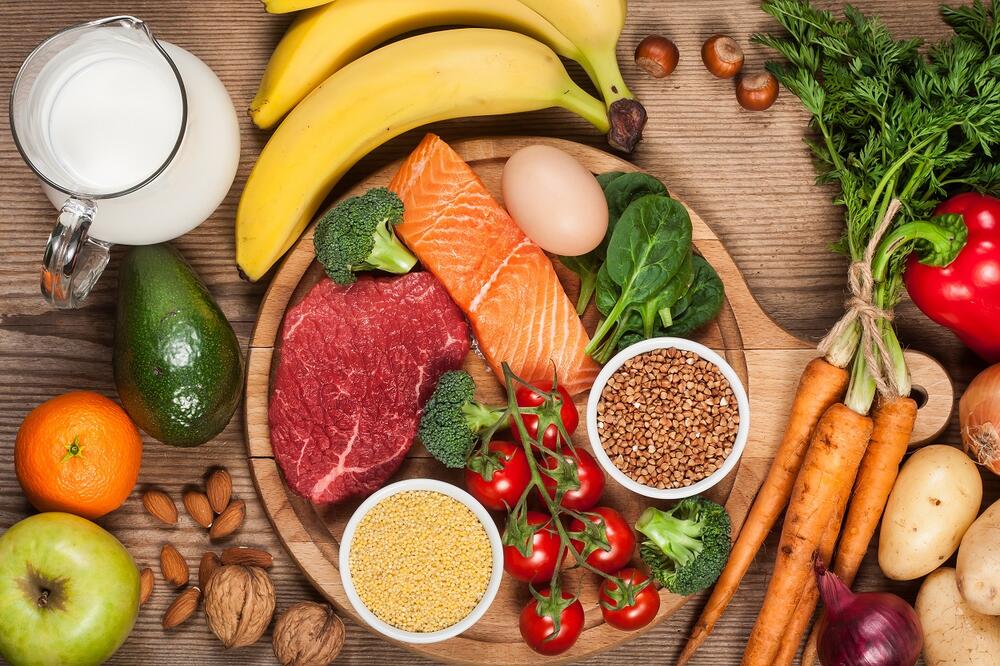 Voće i povrće su glavne namirnice u DASH dijeti