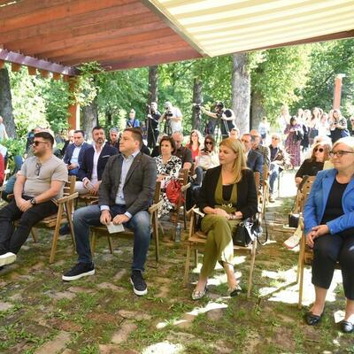 OBELEŽEN POČETAK TREĆEG CIKLUSA PROJEKTA ''ZASADI DRVO'' Ana Aleksić: Cilj nam je da Srbija bude što zelenija