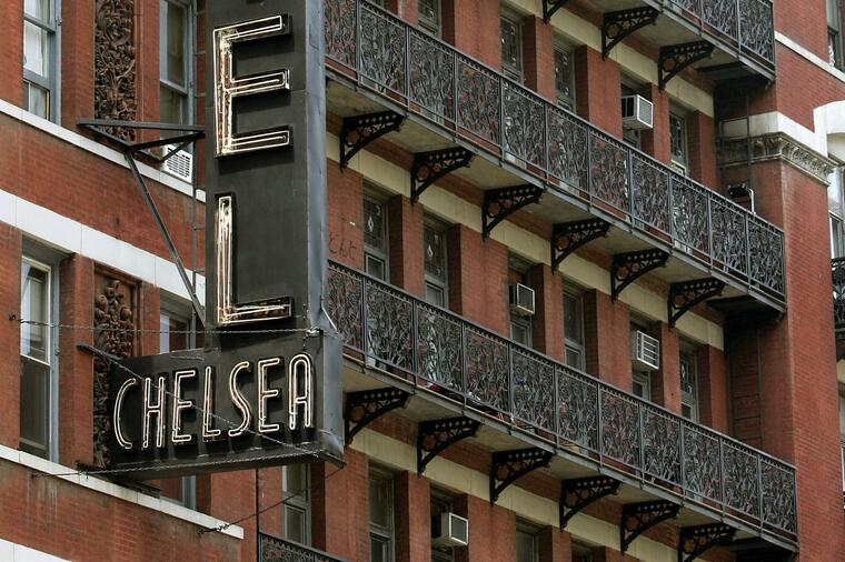 UBISTVA I PREDOZIRANJE DROGOM SU BILI SVAKODNEVNICA: Ovako su 70-tih živeli umetnici u najluđem hotelu usred Njujorka?