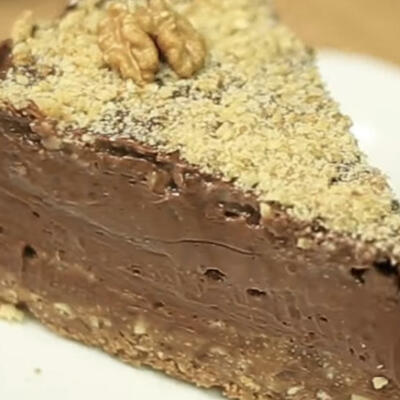 KREMASTO ČOKOLADNO ČUDO: Jednostavniju, a ukusniju keks tortu zaista niste NIKADA probali!(RECEPT/VIDEO)