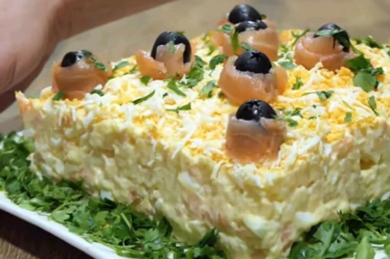 RUČAK ZA DANAS: Obrok salata od 5 sastojaka - kraljica svake trpeze, gotova za 15 minuta