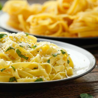 RUČAK ZA DANAS: Italijanska pasta sa limunom, osvežavajuće jelo koje prija i telu i duši