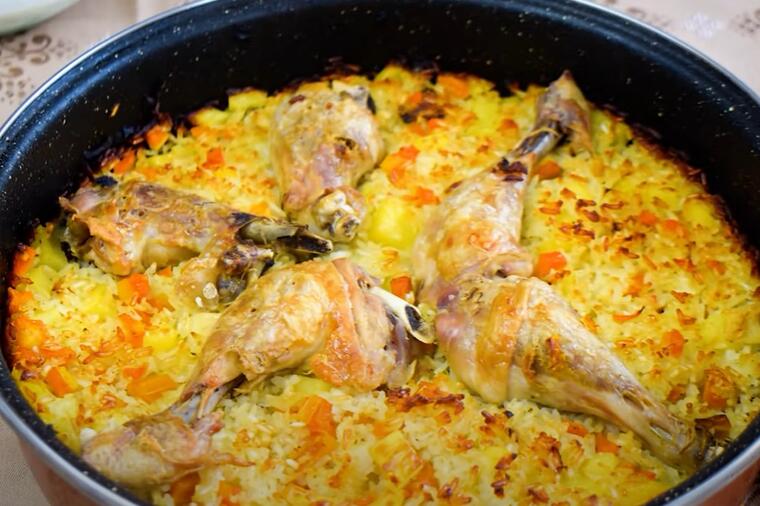 RUČAK ZA DANAS: Starinski pilav sa piletinom i domaća supica - kompletan obrok za celu porodicu