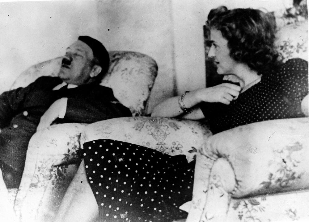  Eva Braun i Adolf Hitler