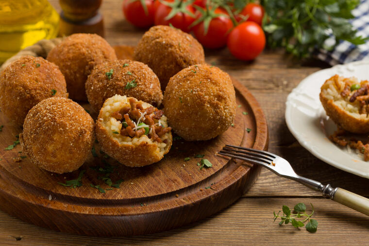 RUČAK ZA DANAS: Arančini, staro italijansko jelo iz srca Sicilije koje se ne zaboravlja lako