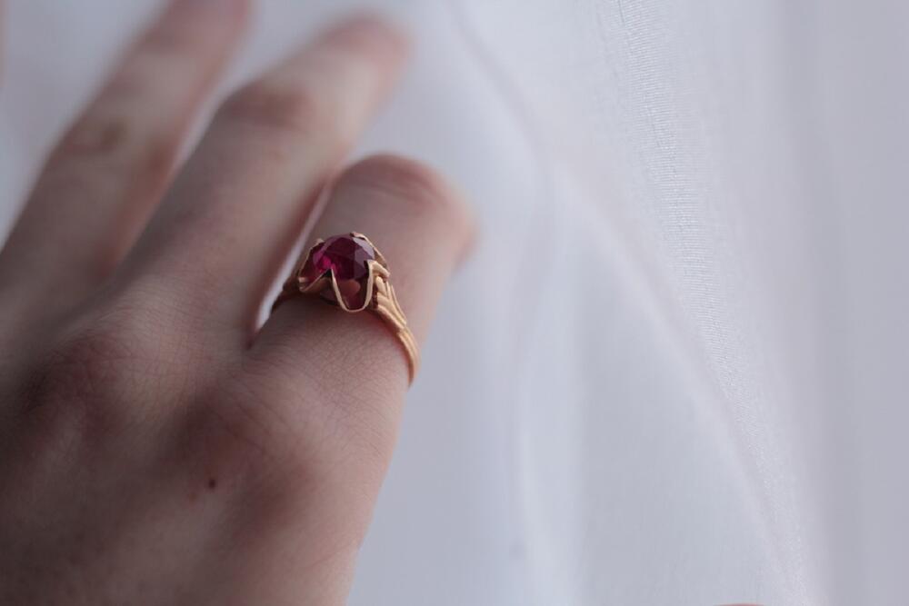 Prsten sa rubinom, Rubin, Dragi kamen, Prsten, Verenički prsten